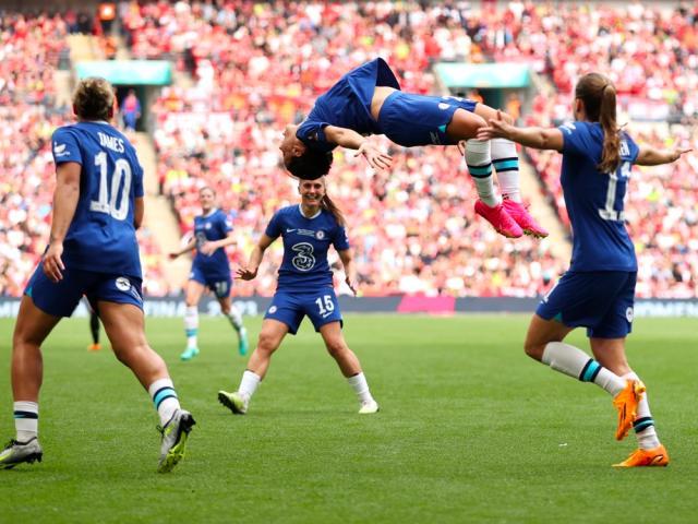 Crowns Sports-【观察】钞能力助推，英国人怎么花钱搞好女足