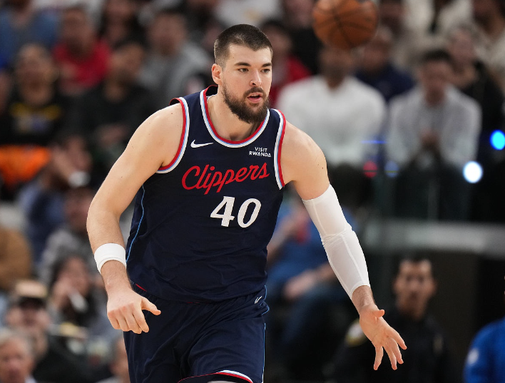 Crowns Sports-快船121-117猛龙3利好！哈登关键球太猛，祖巴茨回暖，配角齐贡献