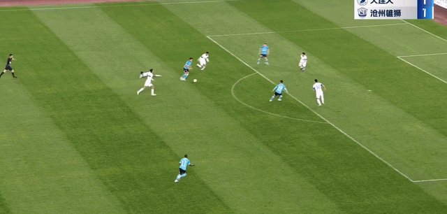 【中超】奥斯卡垫射林良铭头球 大连人1比1沧州雄狮