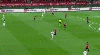 皇冠体育-【国王杯】罗德里戈梅开二度，皇马2比1时隔9年夺冠！