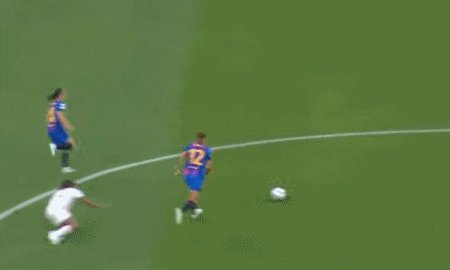 皇冠体育-【女足欧冠】赫格贝格传射 里昂3比1巴萨加冕8冠王