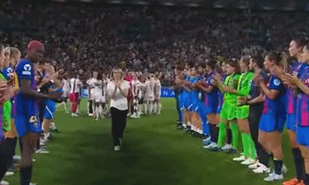 皇冠体育-【女足欧冠】赫格贝格传射 里昂3比1巴萨加冕8冠王