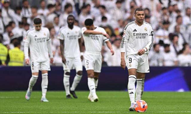 西媒：联赛遭绝杀皇马众将消沉 安帅用人引发质疑