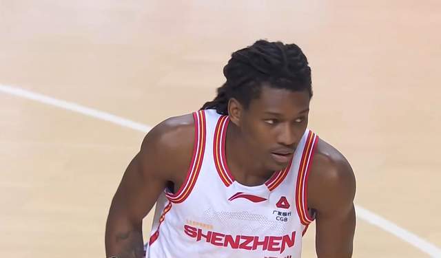 Crowns Sports-神仙打架！鱼腩双加时掀翻黑马，郭昊文独砍31+6+10，贺希宁28+7