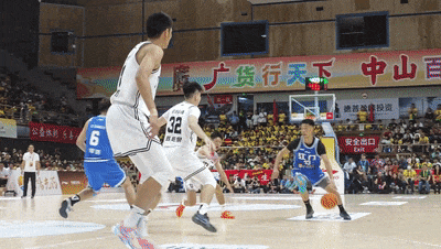 Crowns Sports-虽憾负，仍高光！江门足篮双队鏖战强敌，全力以赴拼搏全场！